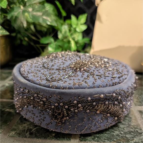 Mid Century Haute Couture Powder Blue Velvet Beaded Pillbox Hat Butterfly Lining - Picture 6 of 8